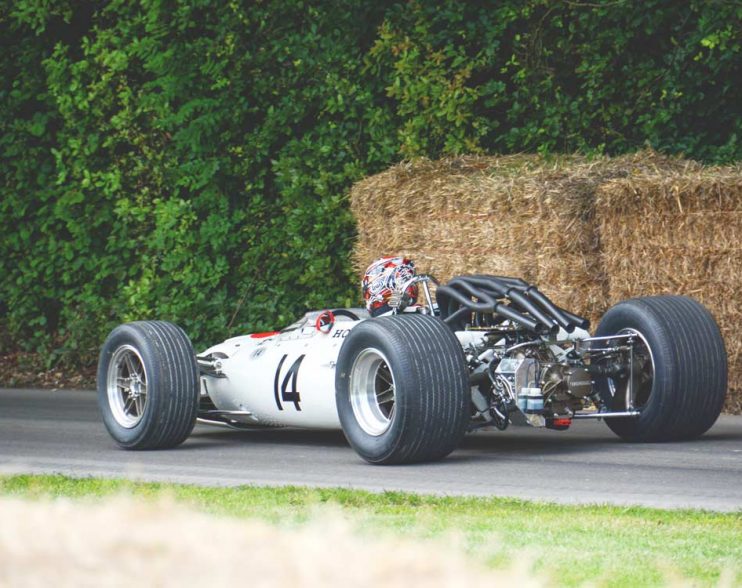 Radial-G Racing Revolved PS4 on course for Summer launch